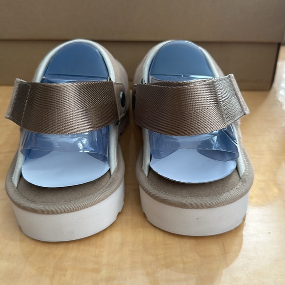 UGG Men’s Goldencoast Sandal - Picture 3 of 5